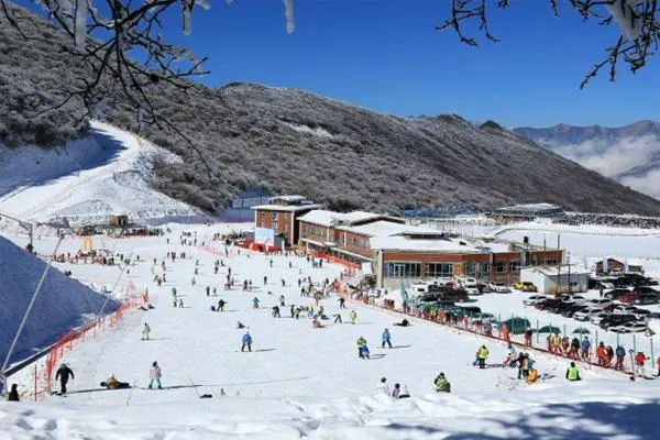 2021-2022九鼎山太子岭滑雪场开放时间及门票优惠