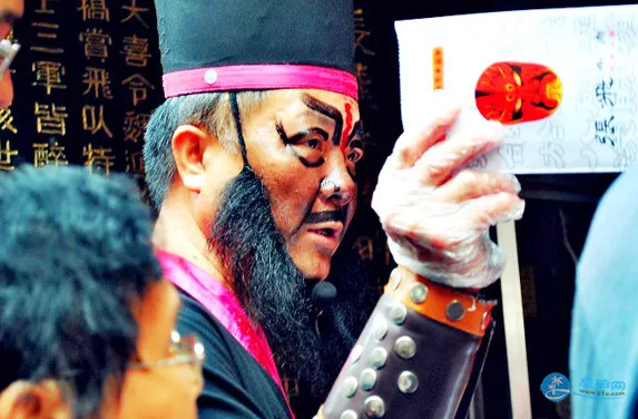 成都锦里有�
��么好吃的 锦里美食攻略