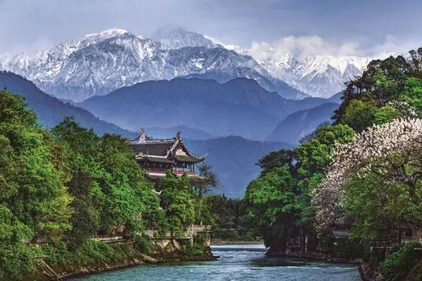 青城山都江堰旅游路线推荐 青城山都江堰旅游路线推荐