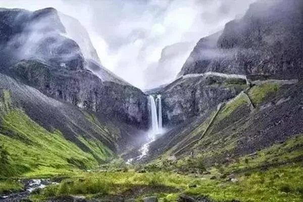 巴山大峡谷罗盘顶滑雪场游玩攻略 巴山大峡谷罗盘顶滑雪场游玩攻略