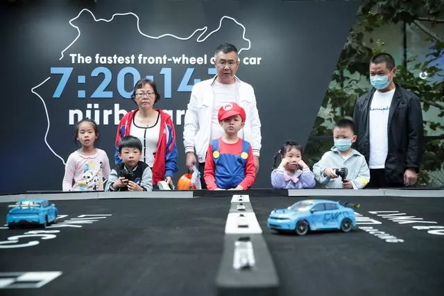 点击进入看图评论