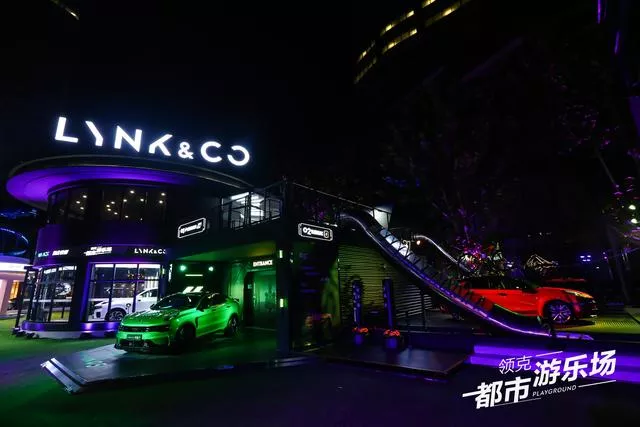 点击进入看图评论