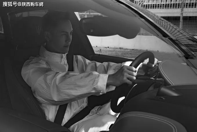 点击进入看图评论