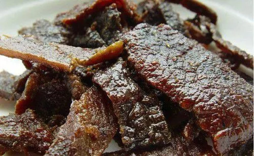 拒食猫狗 探访狗肉节之外的真实玉林