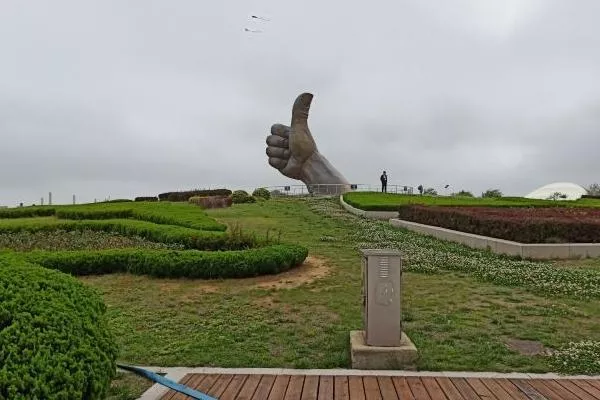 乳山银滩<a href='/lvyougonglue/' target=_blank>旅游攻略</a> 几月份去最好