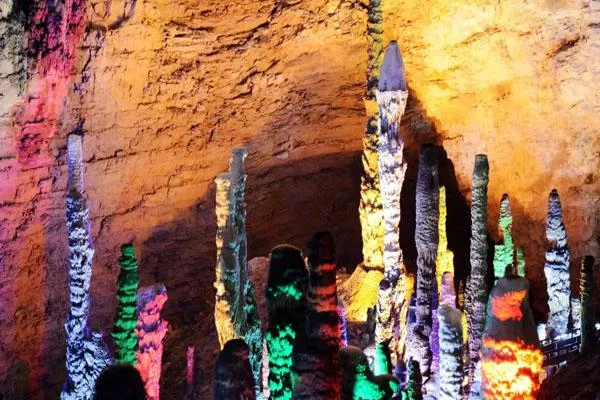 张家界黄龙洞景区开放时间2022 附游玩攻略