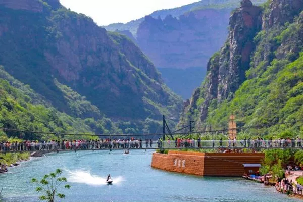 宝泉风景区好玩吗 附游览<a href='/luxian50/' target=_blank>路线</a>图