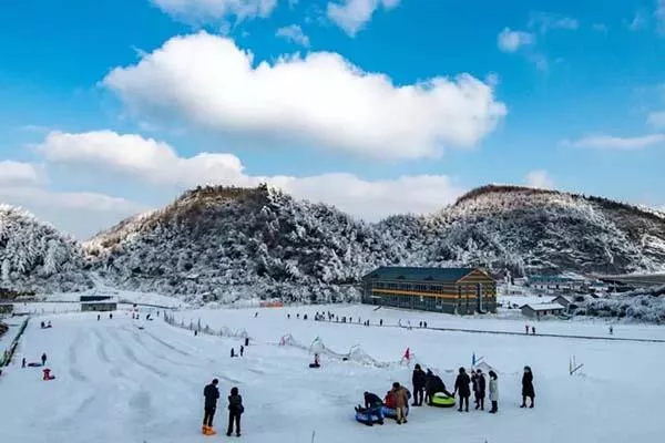 2020-2021重庆茅草坝滑雪场游玩攻略 时间-地点-门票
